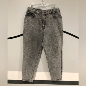 14 33x30 Vintage Levi's 900 grey acid wash jeans